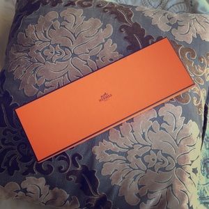 Tie/scarf retail box.
